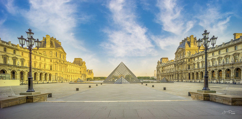 Louvre Square (Panorama)