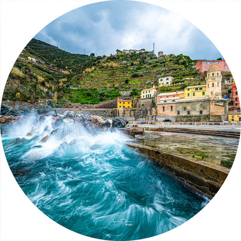 Vernazza Waves (Round) QPuzzles